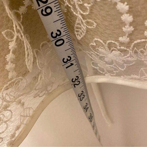 Beige lace overlay long skirt sleeveless floral long formal flower girl gown 7/8 - Picture 8 of 10